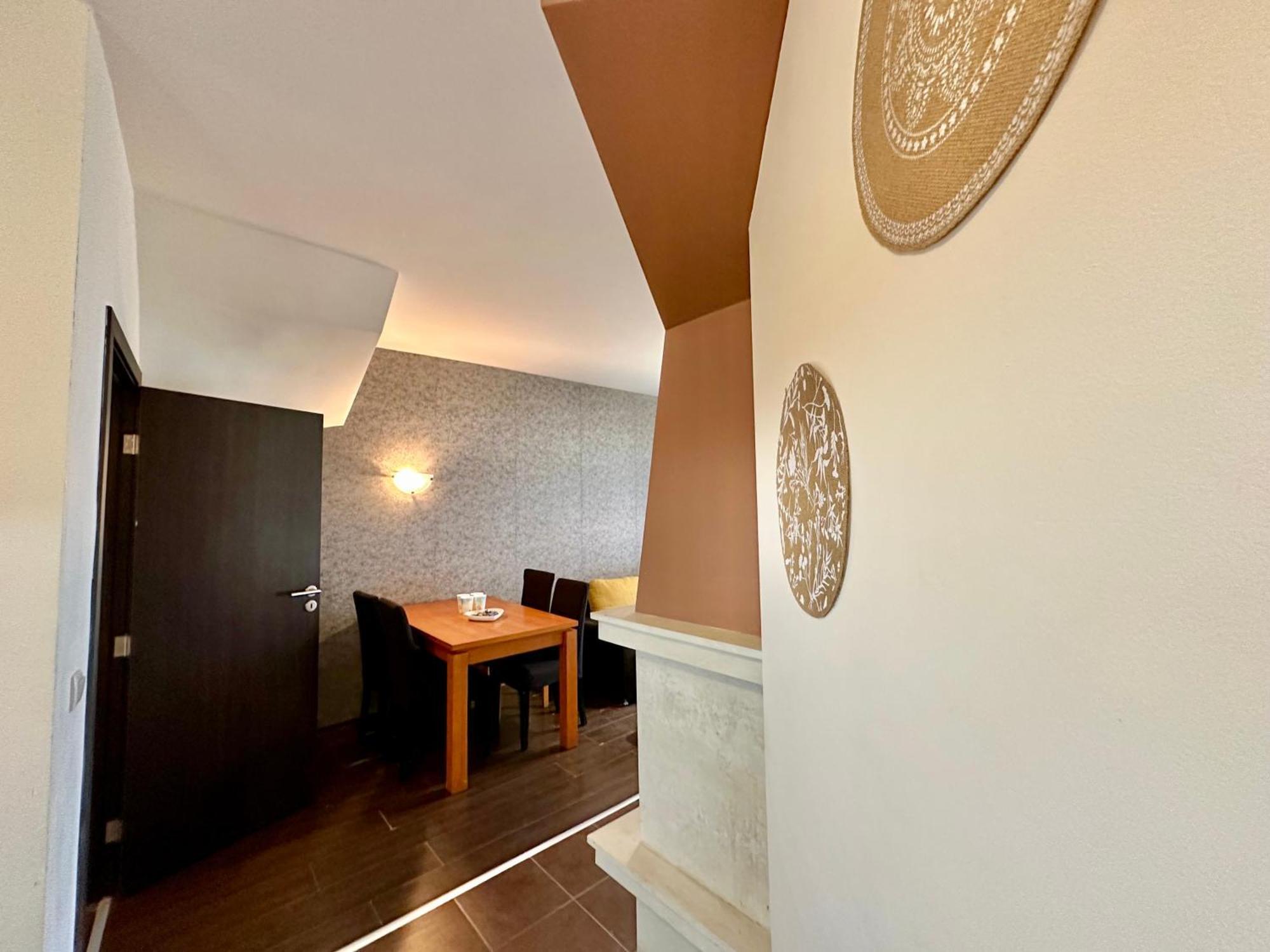 Menada Imperial Heights Villas サニービーチ エクステリア 写真