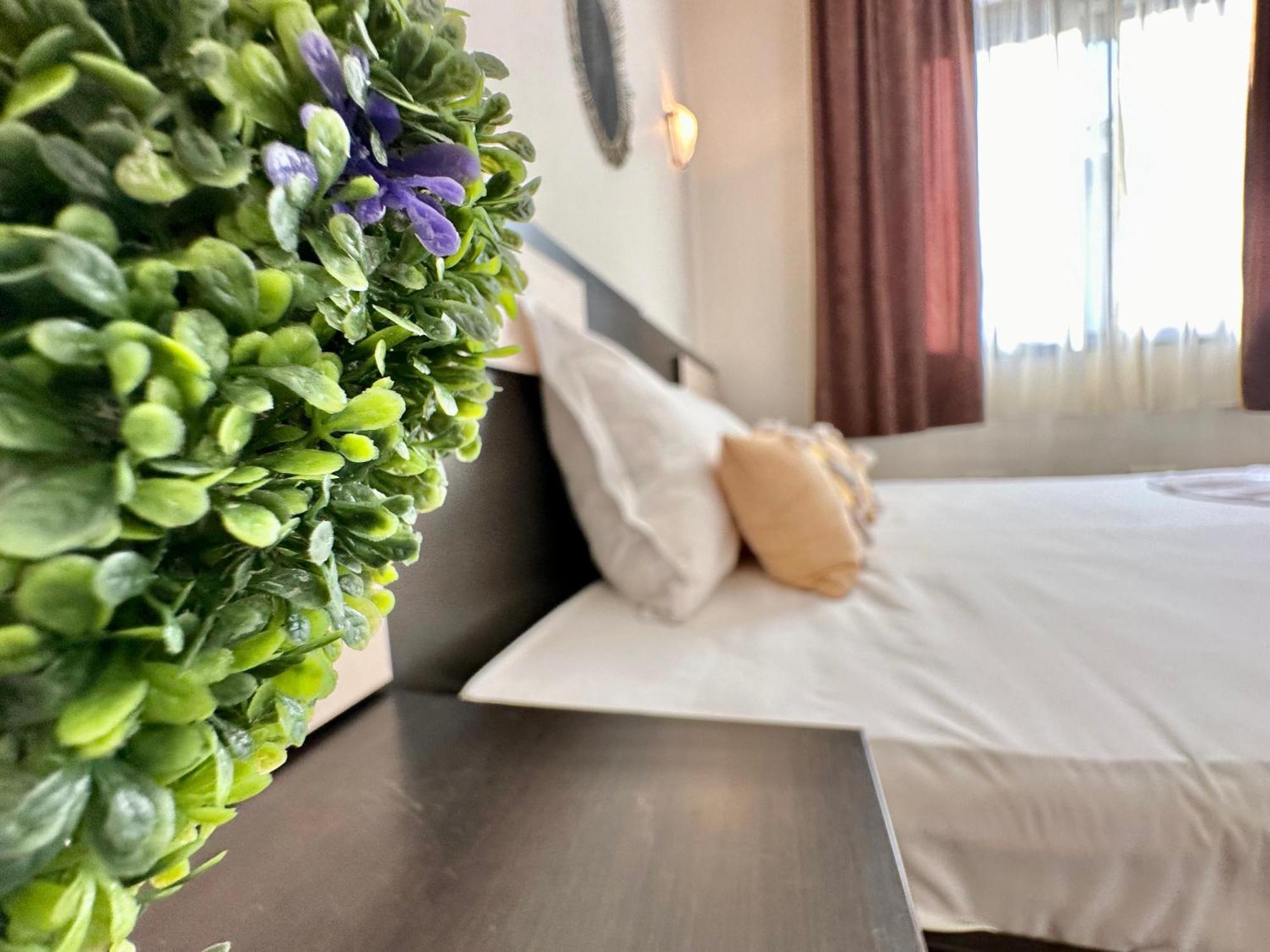 Menada Imperial Heights Villas サニービーチ エクステリア 写真