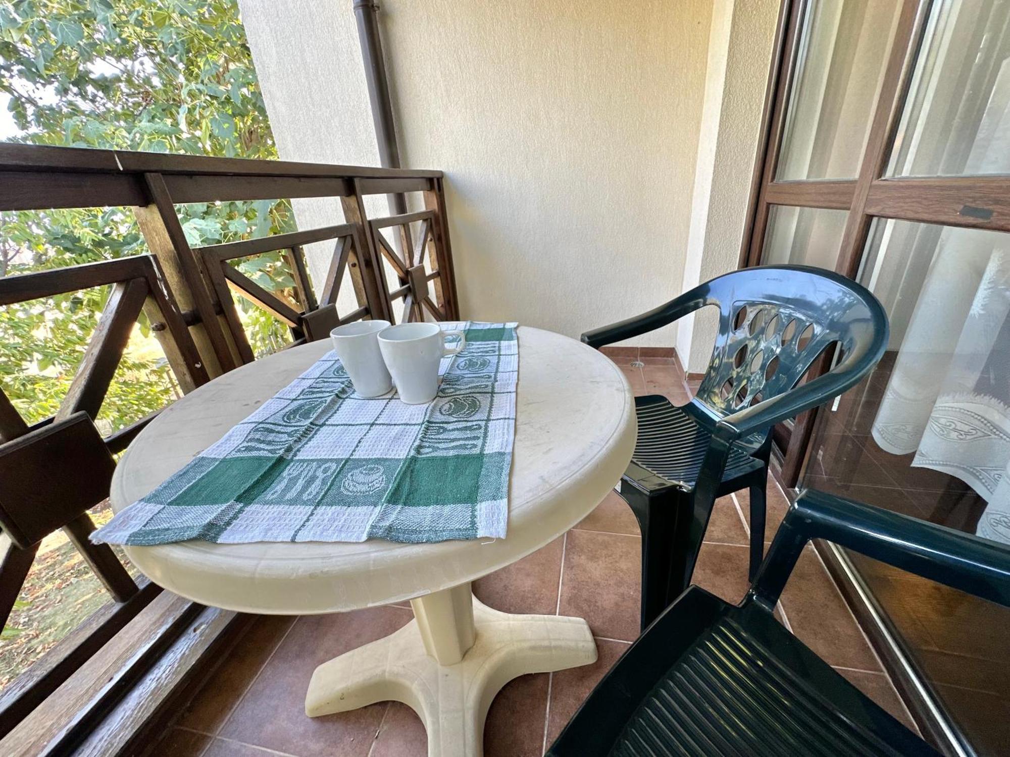 Menada Imperial Heights Villas サニービーチ エクステリア 写真